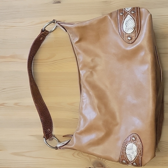 𝅺NINE WEST Faux Leather Caramel Color Hobo Bag - Picture 4 of 9